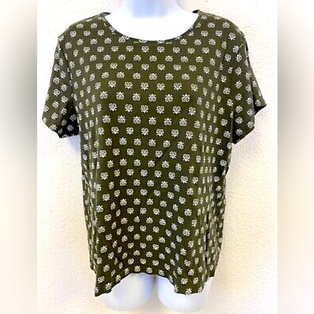 Croft & Barrow green short sleeves T Shirt size M